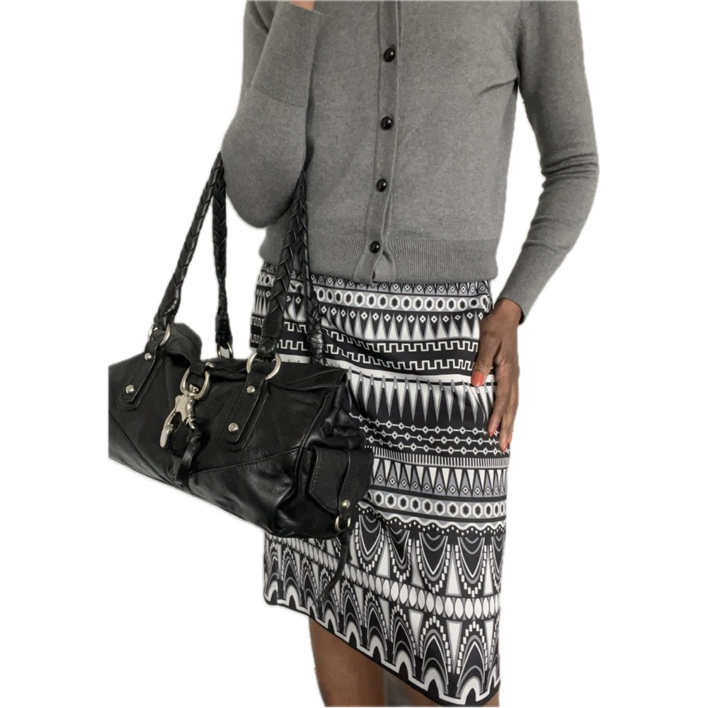 ECI NEW YORK•SIZE L•BLACK, WHITE & GRAY•A-LINE MIDI SKIRT WITH A BACK SLIT